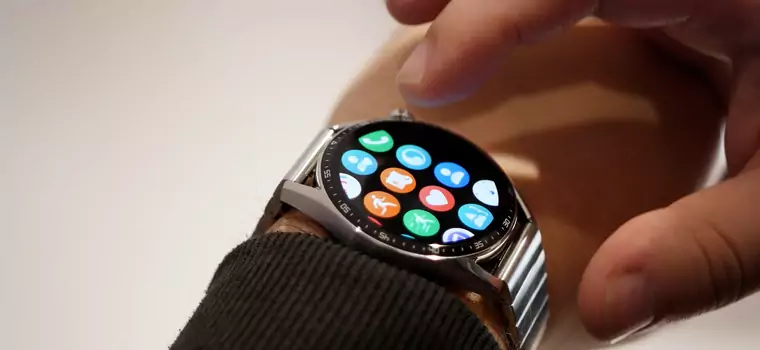 Sprzedaż smartwatchów zauważalnie rośnie. Apple wcale jednak nie ma się z czego cieszyć