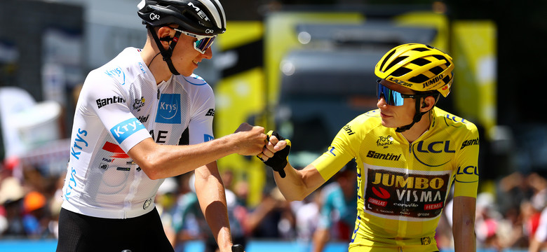 Piękny gest fair-play lidera Tour de France. Poczekał na rywala, który się przewrócił