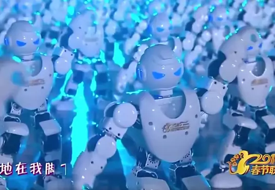 Tak się bawią w Chinach: 540 robotów tańczy z okazji Chińskiego Nowego Roku