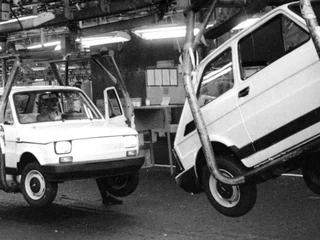 Produkcja Fiata 126p, popularnie zwanego Maluchem. Rok 1986