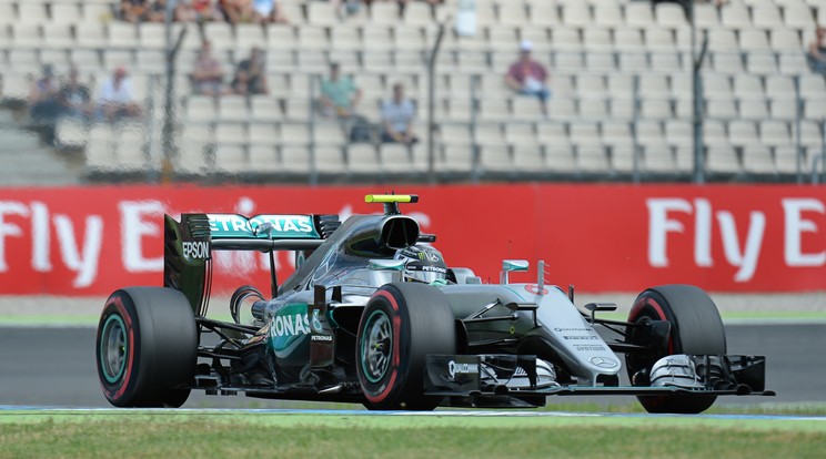 Rosberg bizonyult a leggyorsabbnak. /Fotó: AFP