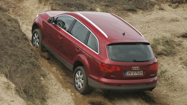 Audi Q7 I (2005-15, od 50 000 zł) - prezentacja
