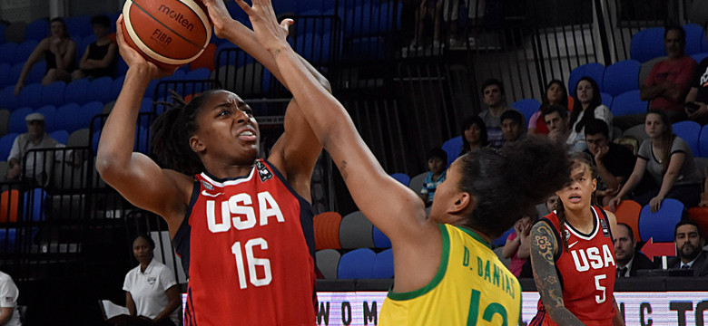 Gwiazda kobiecego basketu chce zagrać dla Nigerii, bo została pominięta przez USA. Zgody brak