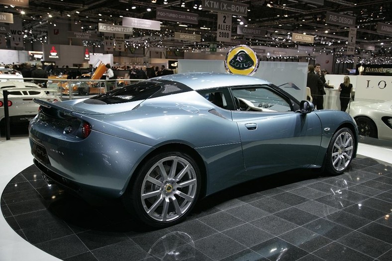 Lotus Evora 414E – supersamochód z silnikiem 1,2 l o mocy 47 KM