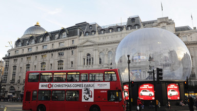 "Śnieżna kula" ochroni przed wandalami słynny pomnik Erosa w Londynie
