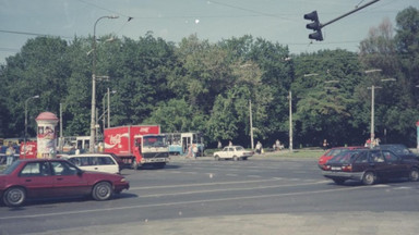 Lato w stolicy. Warszawa na zdjęciach z lat 90.