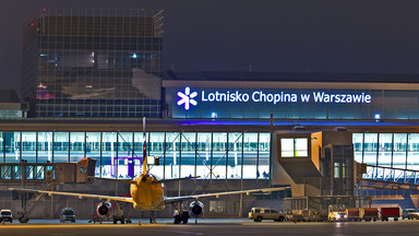 Wzrost liczby pasażerów na lotniskach w Warszawie i w Modlinie. Będzie rekord?