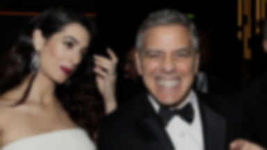 George Clooney z ciężarną partnerką na gali. Widać już ciążowe krągłości!