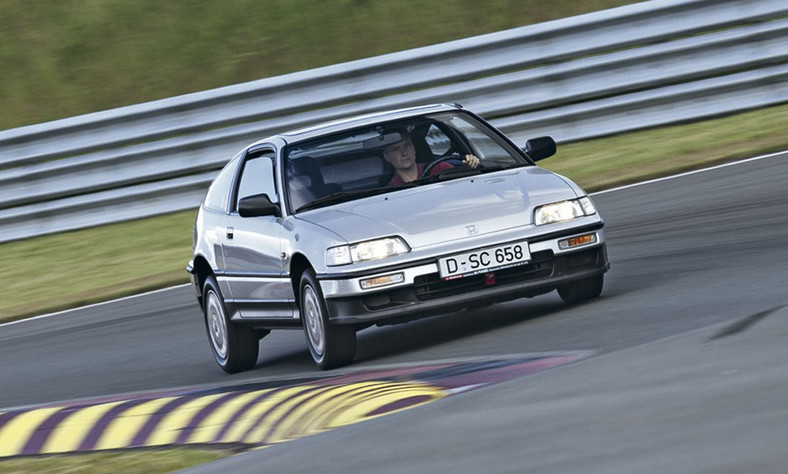 Honda CRX 1.6 16V - klasyk dla utalentowanych kierowców