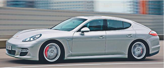 Porsche panamera Fot. Bloomberg