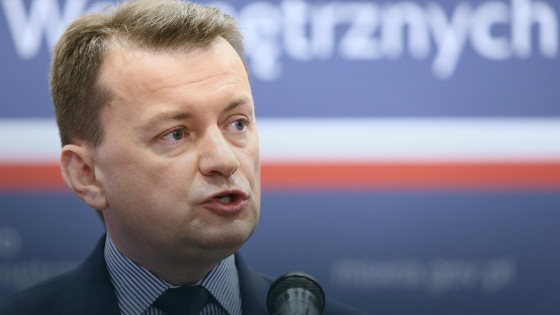 Znalezione obrazy dla zapytania mariusz błaszczak