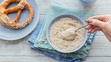 Jednodniowa dieta owsiana. Oczyszcza wątrobę i odchudza — nawet kilogram dziennie!