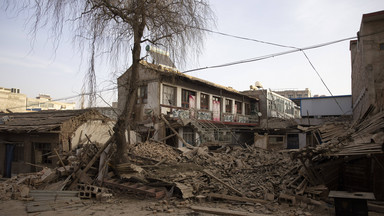 Silne trzęsienie ziemi w rejonie Xinjiang w Chinach