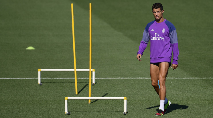 Cristiano Ronaldo már úgy edz, mint a sérülése előtt /Fotó: AFP