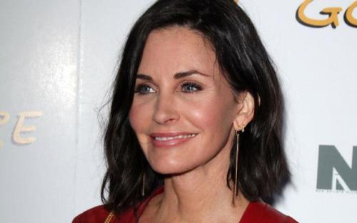  Courteney Cox 