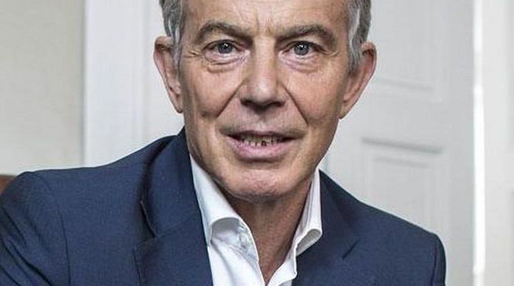 Blair tízmilliókért ad tanácsokat