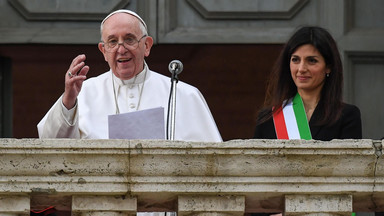 Dziwne zachowanie papieża Franciszka. Nie chciał, żeby ktoś pocałował jego pierścień