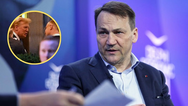 Radosław Sikorski skomentował zdjęcie prezydenta Dudy z Donaldem Trumpem. Jedno zdanie