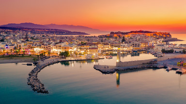 Grecja hitem wakacji 2021? Wizz Air uruchomi aż trzy połączenia z Lotniska Chopina