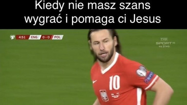 Grzegorz Krychowiak już nie zagra dla Polski. Pozostaną po nim memy