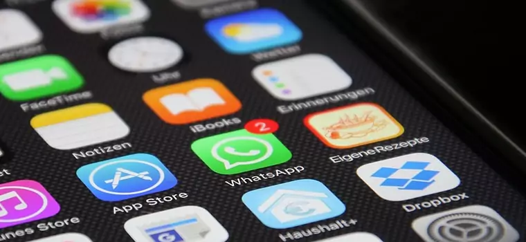 WhatsApp na iOS i Androida dostaje ciemny motyw