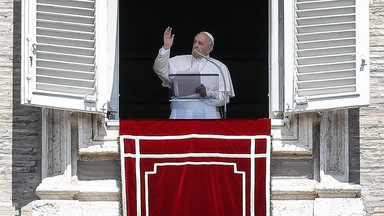 Papież modlił się za ofiary strzelanin w USA