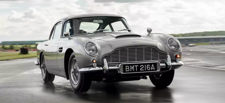 Pierwszy z 25 nowych Astonów DB5 gotowy - i ty możesz zostać Bondem!
