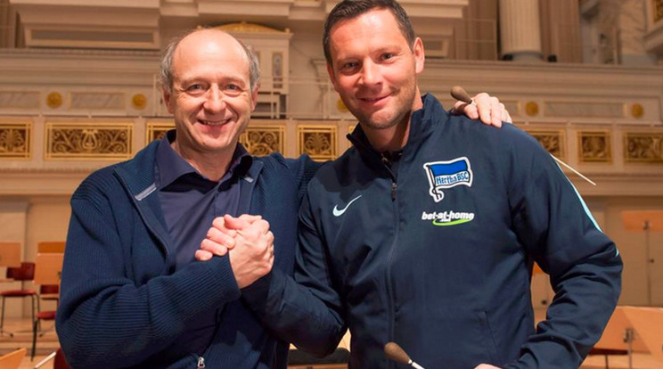 Fischer és Dárdai a berlini Konzerthausban /Fotó: Hertha BSC