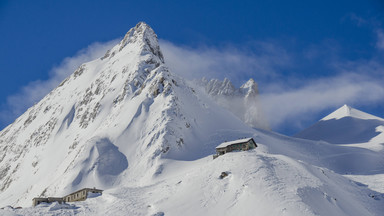 Włochy: w rejonie Mont Blanc może się zawalić fragment lodowca