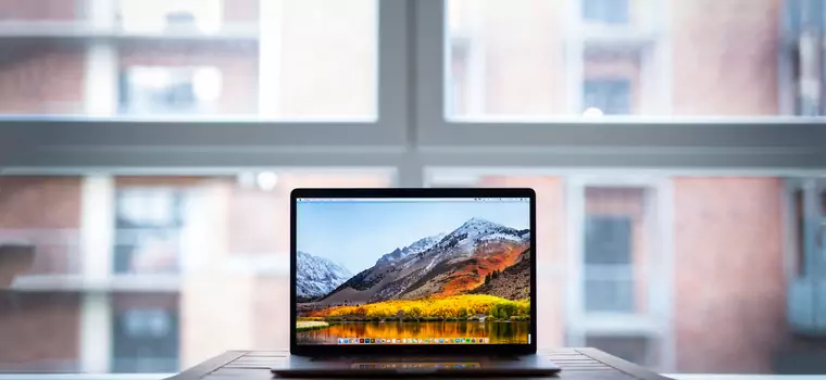 MacBook z ekranem OLED nadciąga? Wskazują na to przecieki od... Samsunga