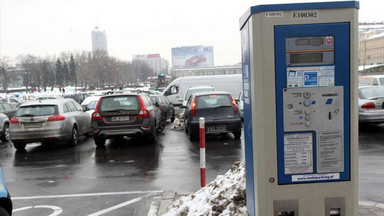 Większa strefa płatnego parkowania w Warszawie