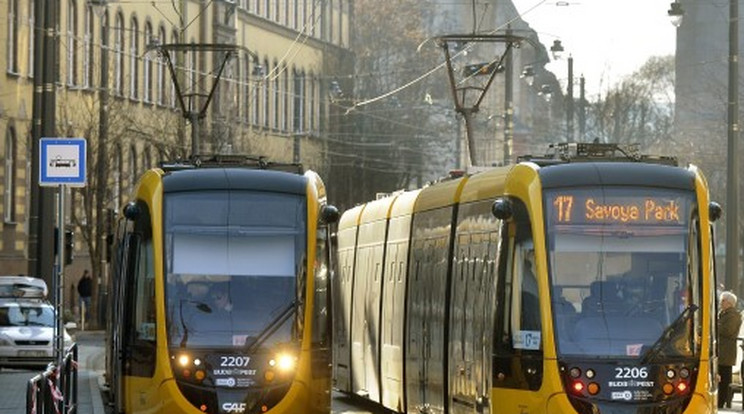 Új villamosok érkeznek Budapestre /Foto: MTI-Máthé Zoltán