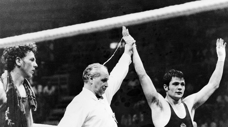 Aranyérem!
Csjef Sándor keze a magasban: a kiváló bokszoló a kontinens bajnoka lett 1973-ban / Fotó:MTI