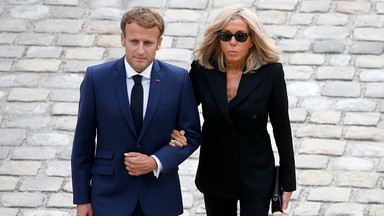 Emmanuel i Brigitte Macron nie rozstają się na krok. "To ona rządzi pałacem"