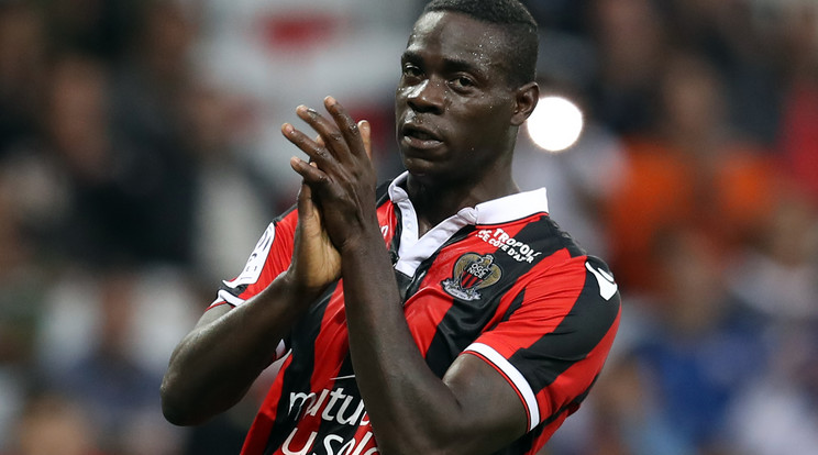 Balotelli futballozni remekül tud, a vezetéssel azonban úgy tűnik, gondjai vannak /Fotó: AFP