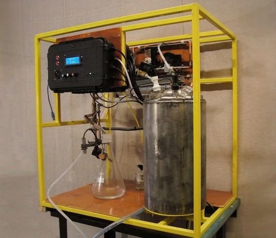 Domowa destylarnia whiskey sterowana przez system oparty na Arduino (źródło: arduino.cc)