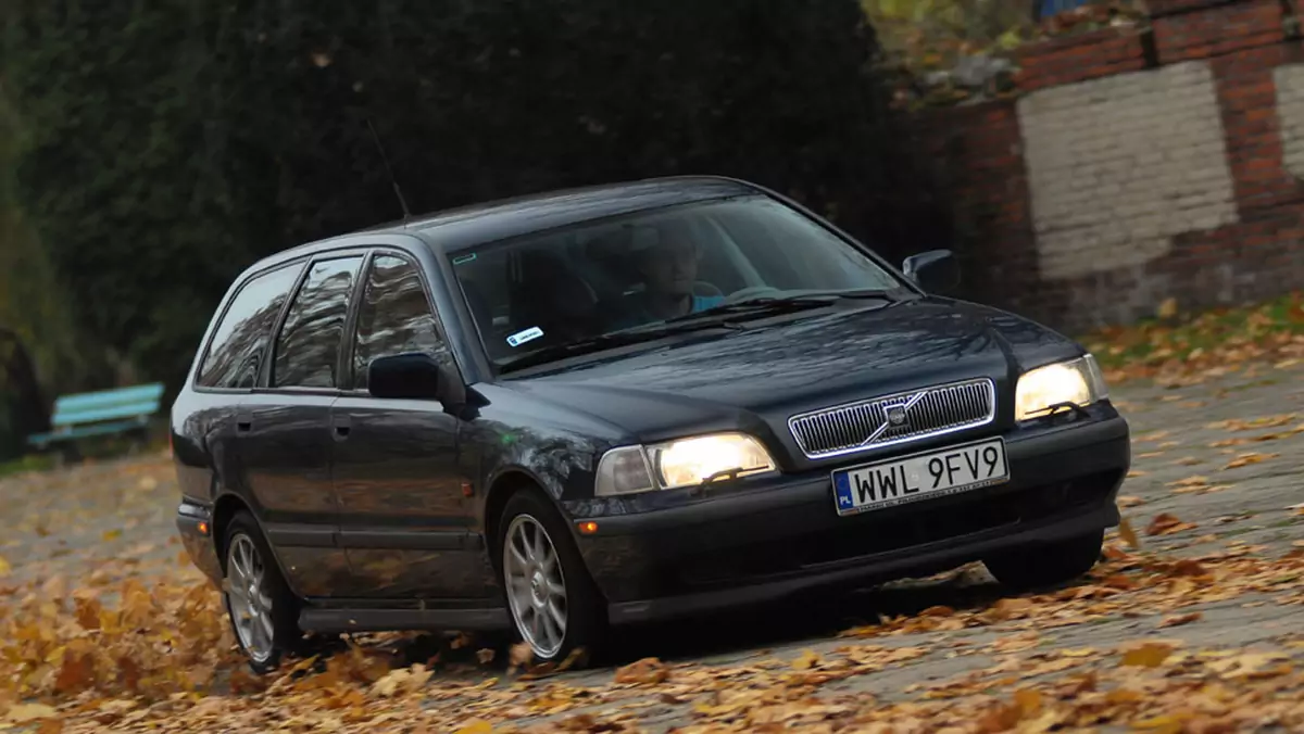 Używane Volvo S40/V40: wydawać na paliwo czy na naprawy?