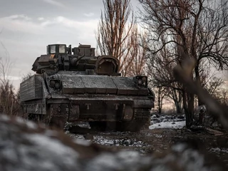 Amerykańskie wozy bojowe M-2 Bradley pozwalają Ukraińcom odpierać zmasowane ataki rosyjskiej piechoty. Ale czy na długo?
