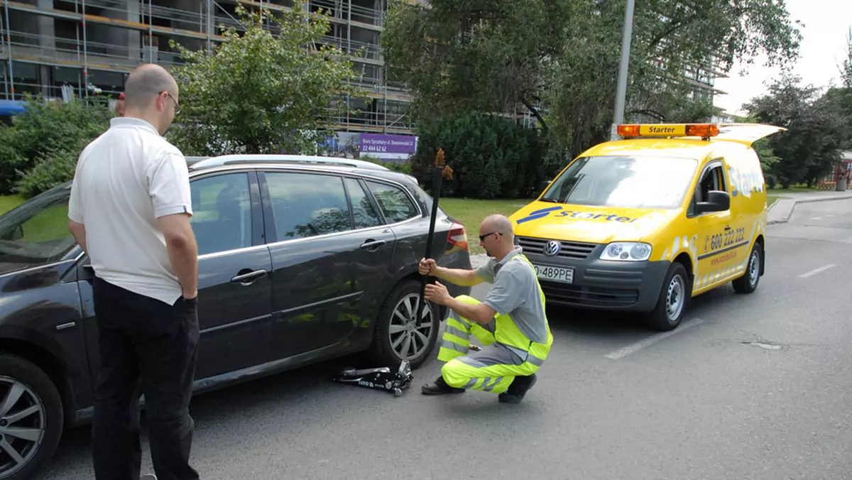 Pomoc drogowa: czyli, Starter na spokojną głowę