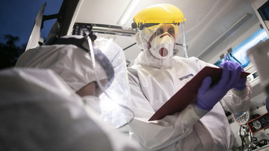 Rząd przygotowuje się do potencjalnego powrotu epidemii "w większej skali". Rozważa się wprowadzenie kwarantanny dla wracających do Polski