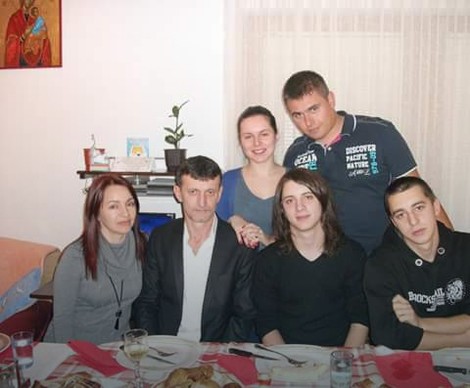 Car Lazar sa porodicom