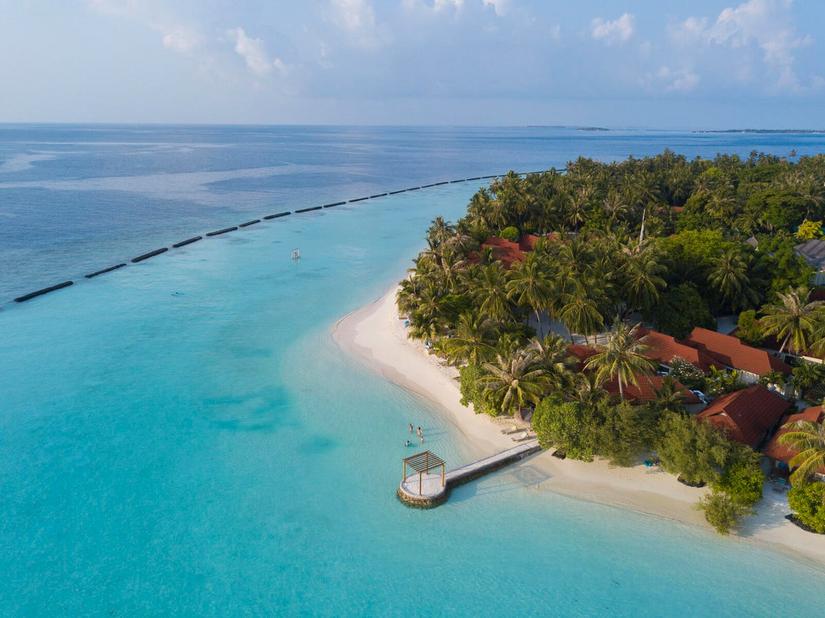 Hotel Kurumba Maldives - plaża