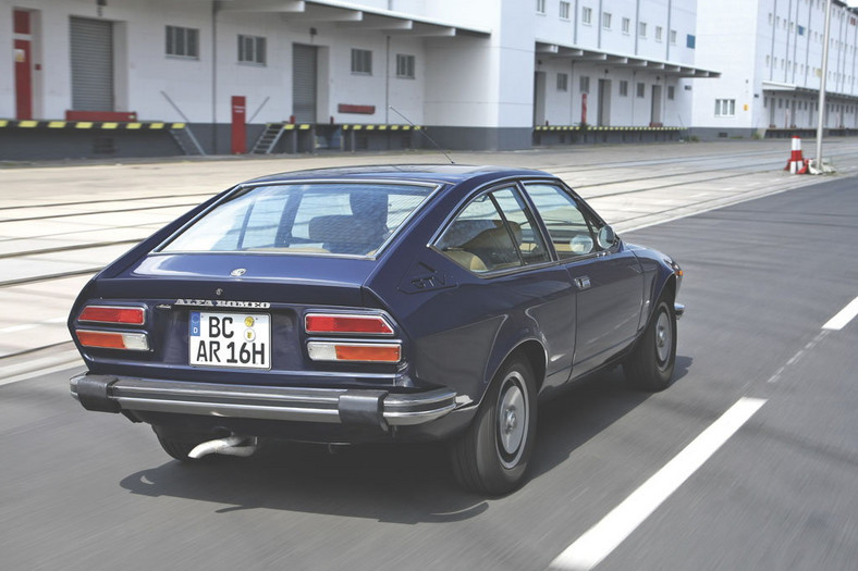 1980: Alfetta GTV 2000 - Perfekcyjna kombinacja