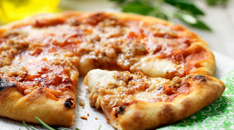 A klasszikus, sós pizza már a múlté / Fotó: AFP