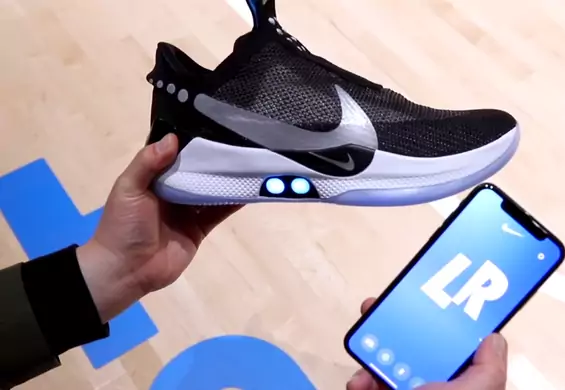 Nike pokazał sportowe buty nowej generacji. Wiążą się same i obsługujesz je apką