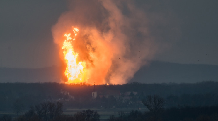 Hatalmas robbanás Ausztriában / Fotó: AFP