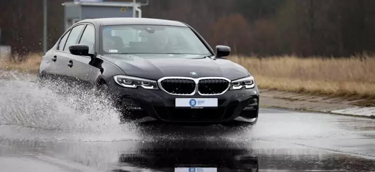 Policjanci szkolili się z techniki jazdy nowymi radiowozami BMW