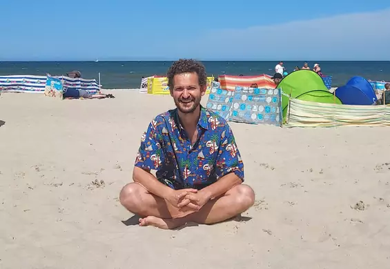 Co denerwuje Polaków na plaży? Większość nie mówi o parawanach