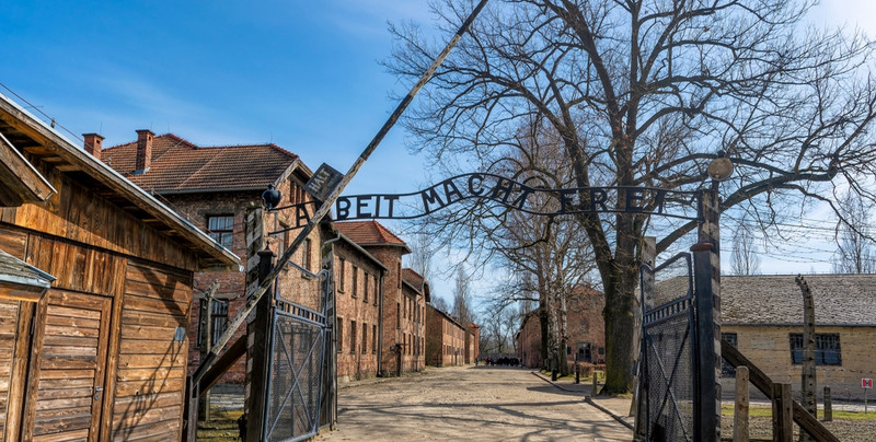 Posty Muzeum Auschwitz na Facebooku. Meta wydała oświadczenie