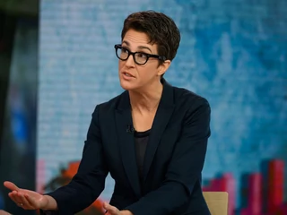 Nadawany o godz. 21 „The Rachel Maddow Show” to jedyny program liberalnego kanału MSNBC, który wskaźnikami oglądalności dorównuje ofercie konserwatywnego Fox News